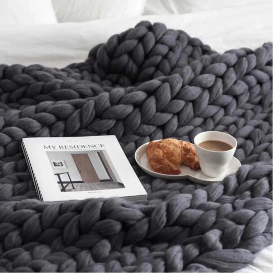 Chunky Knit Throw Blanket - Cozy Decorative Bed & Sofa Blanket