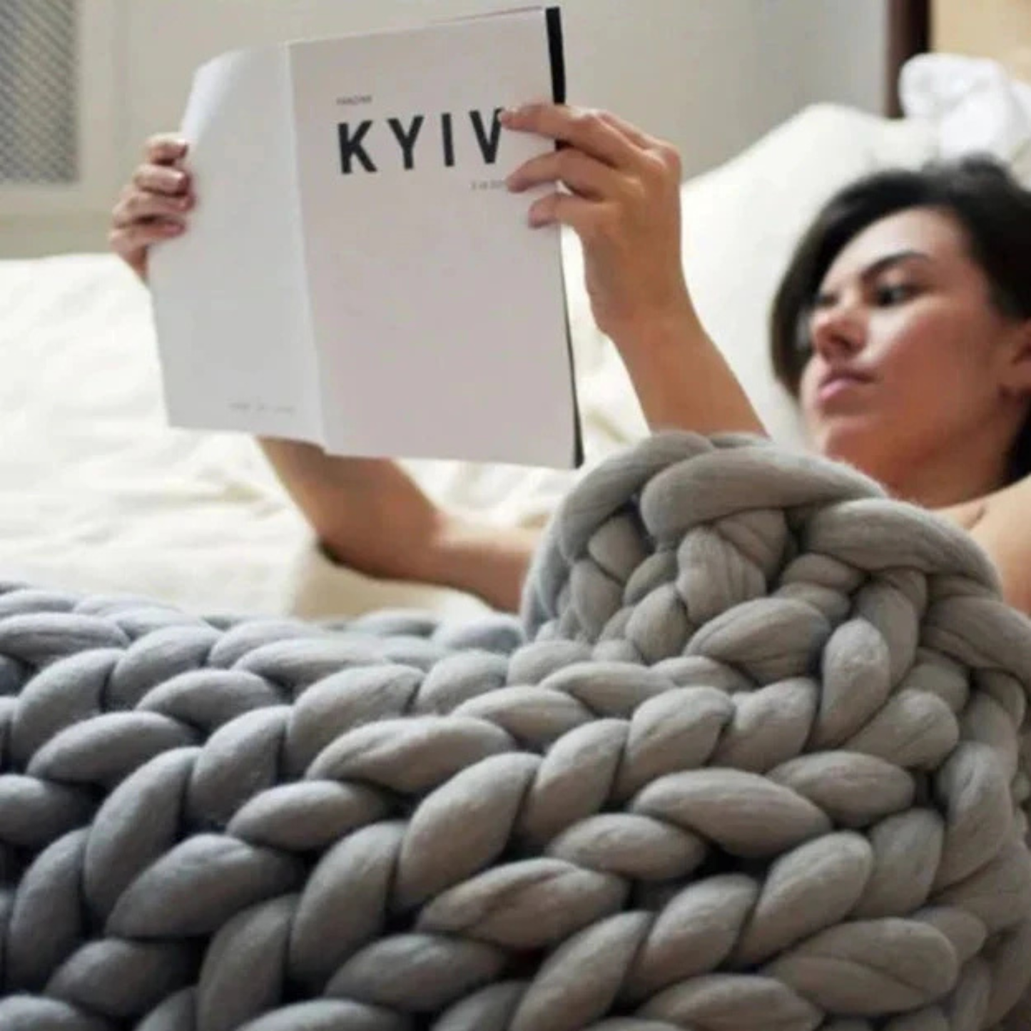 Chunky Knit Throw Blanket - Cozy Decorative Bed & Sofa Blanket