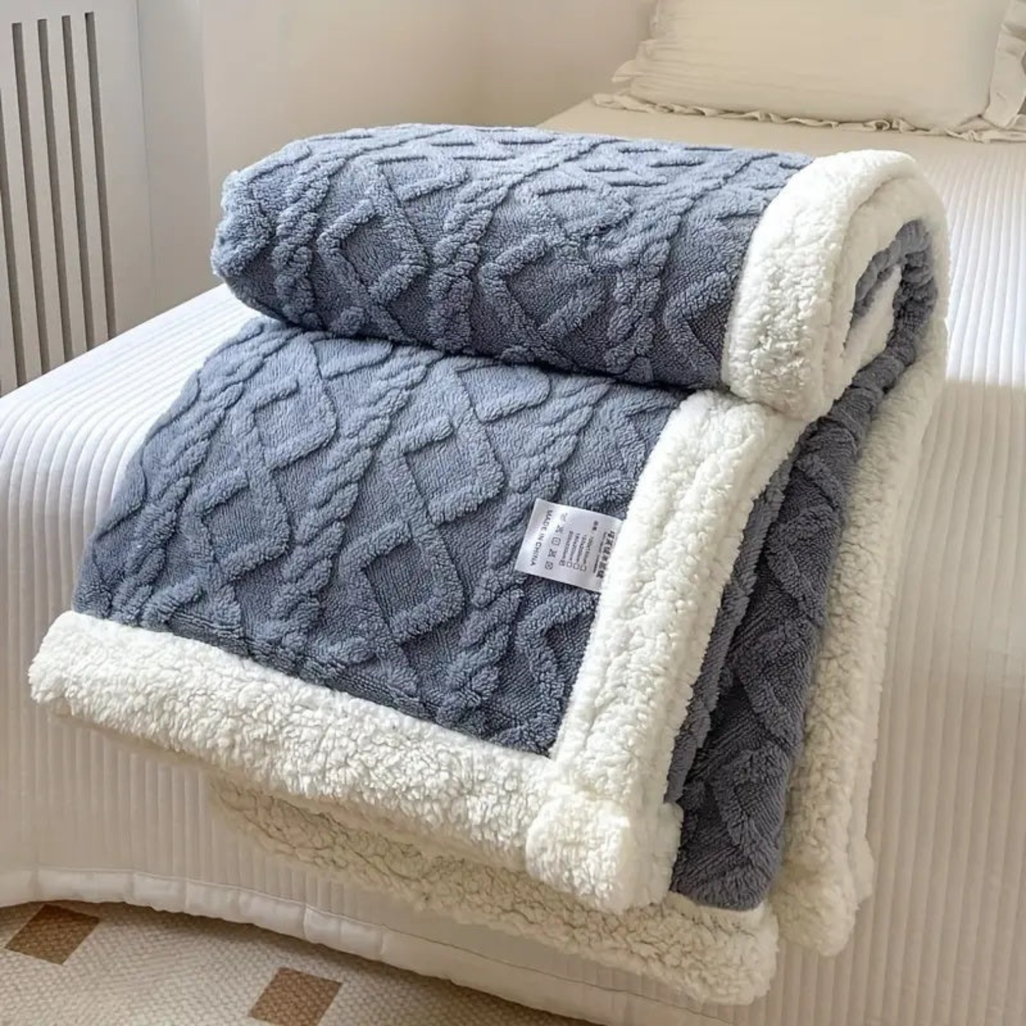Reversible Sherpa Fleece Throw Blanket - Ultra Soft Cozy Bed & Sofa Blanket