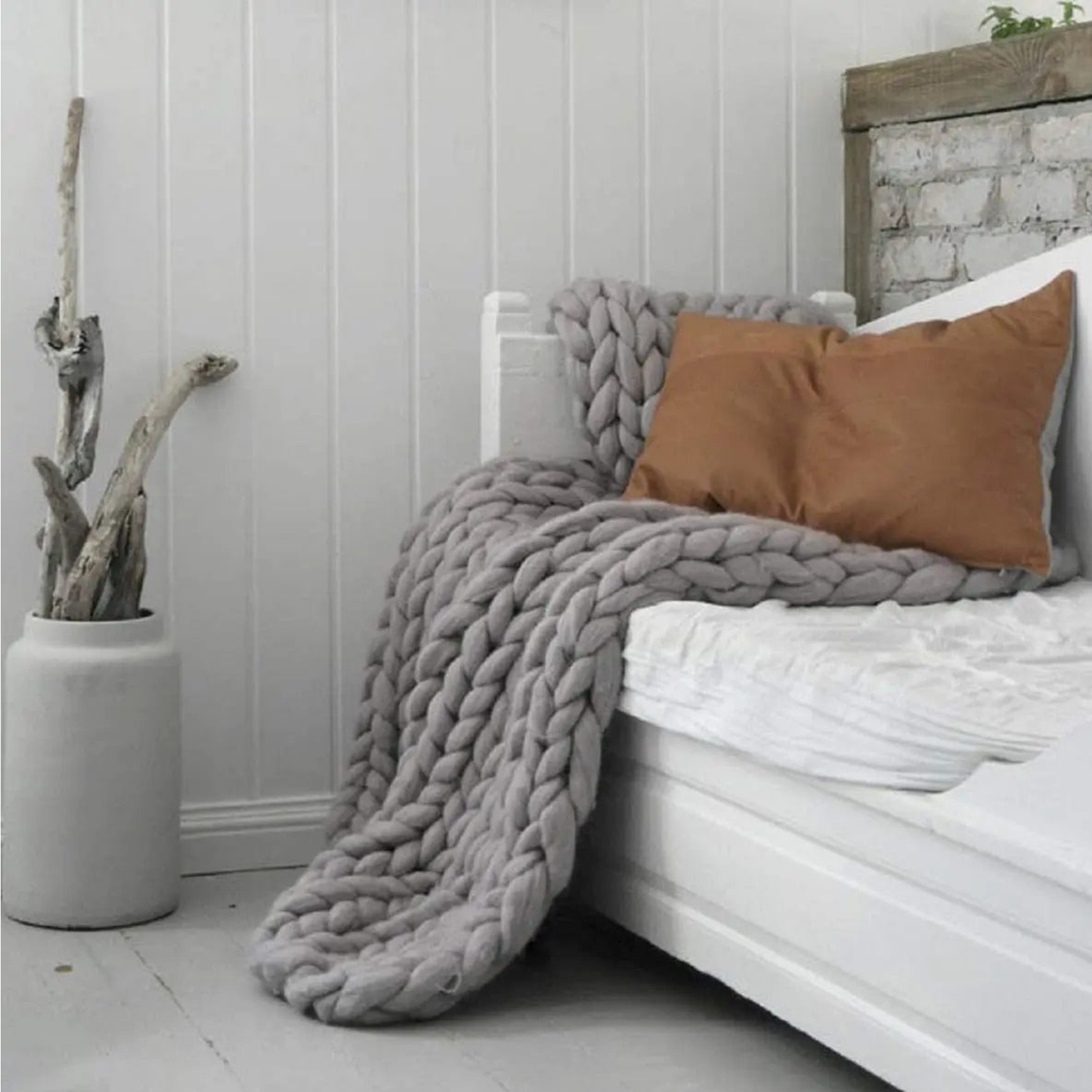 Chunky Knit Throw Blanket - Cozy Decorative Bed & Sofa Blanket