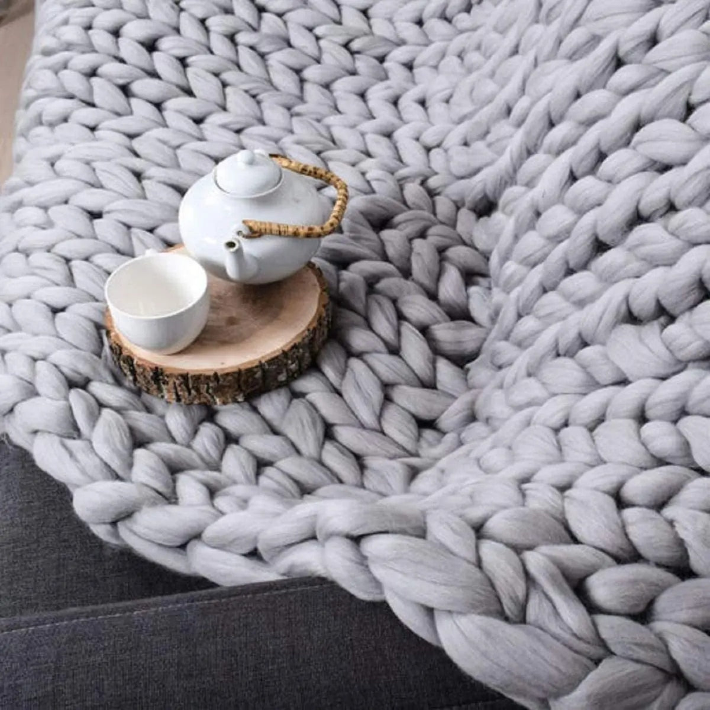 Chunky Knit Throw Blanket - Cozy Decorative Bed & Sofa Blanket